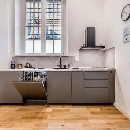 Via Nizza 126 Luxury Apartment Rome